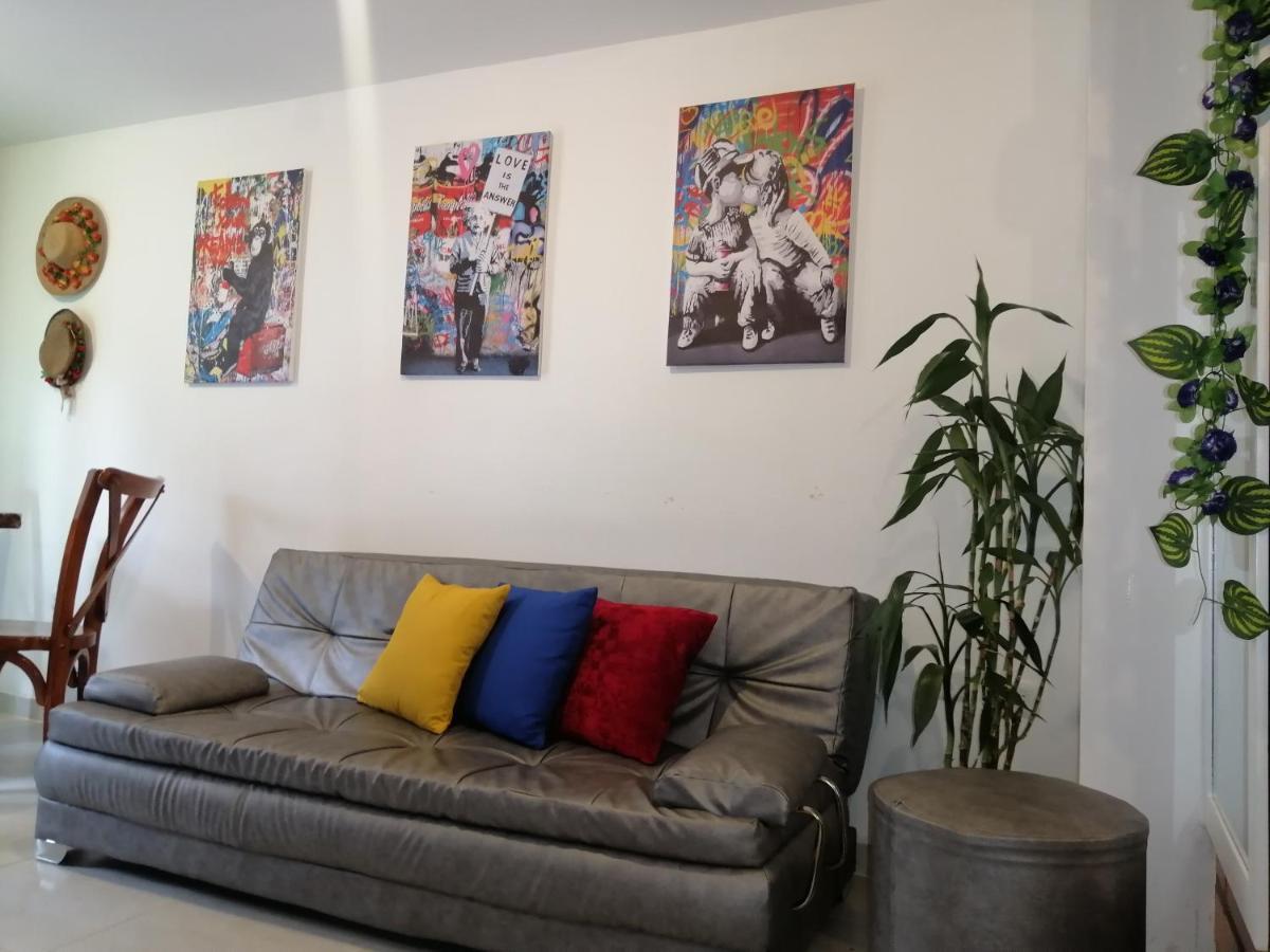Coffee Flores Gabriel Apartment Саленто Екстериор снимка